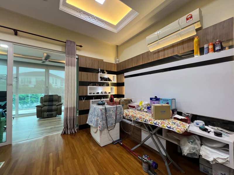 Bungalow for Sale in Senibong (Permas Jaya) - VIN Kee - PropertyGuru.com.my
