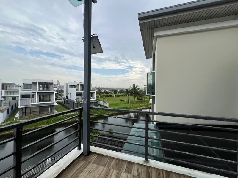 Bungalow for Sale in Senibong (Permas Jaya) - VIN Kee - PropertyGuru.com.my
