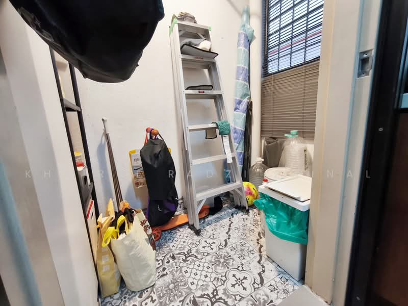 Flat for Sale at Halaman 11 - Khairul Radzi Zainal - Interior - PropertyGuru.com.my