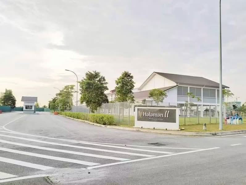 Flat for Sale at Halaman 11 - Khairul Radzi Zainal - Exterior - PropertyGuru.com.my