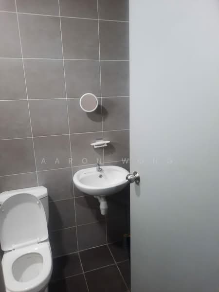 Servis Apartment untuk Disewa di The Netizen - Aaron Wong - Bathroom - PropertyGuru.com.my