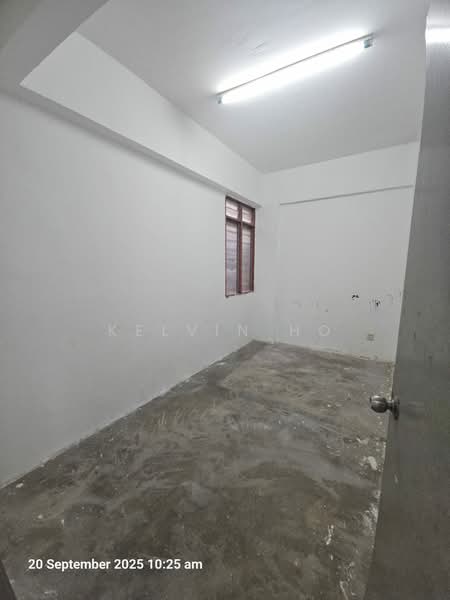 Pangsapuri untuk Dijual di Pangsapuri Mawar Jaya - Kelvin Ho - Interior - PropertyGuru.com.my