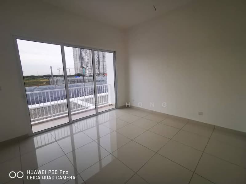 2-storey Terraced House for Sale in Aspen Vision City (Batu Kawan) - Zhen Hong - Balcony - PropertyGuru.com.my