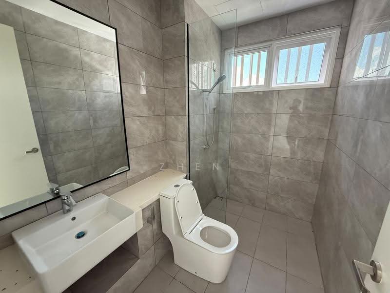 2-storey Terraced House for Sale in Aspen Vision City (Batu Kawan) - Zhen Hong - Bathroom - PropertyGuru.com.my