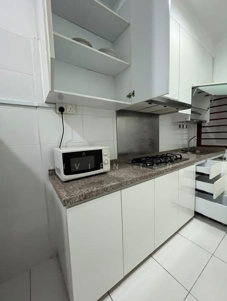 Servis Apartment untuk Disewa di The Sky Executive Suites - Vivien Tan - Kitchen - PropertyGuru.com.my