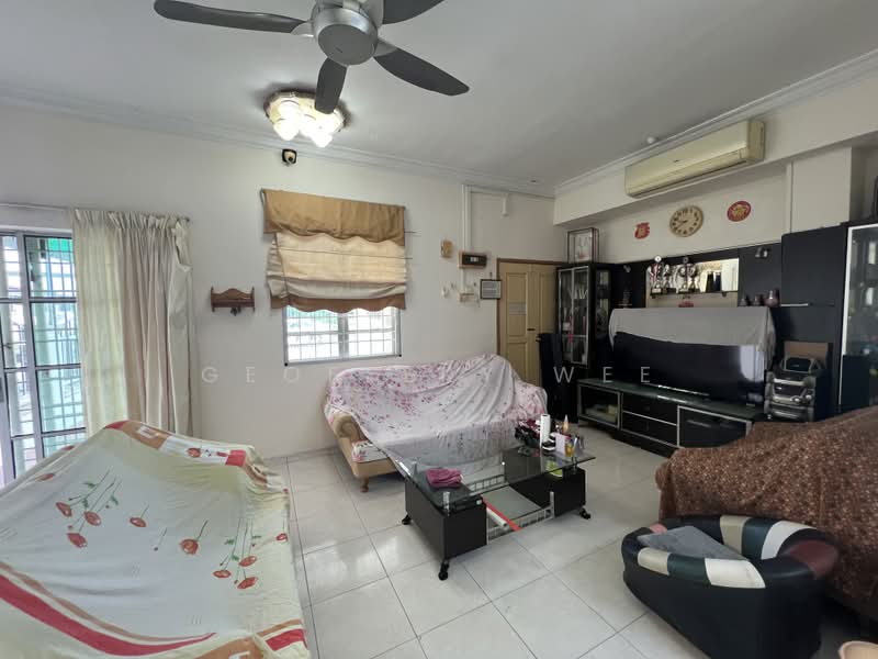 Rumah Teres 2 Tingkat untuk Disewa di Padang Temu (Melaka City) - Geoffery Wee - Living Room - PropertyGuru.com.my