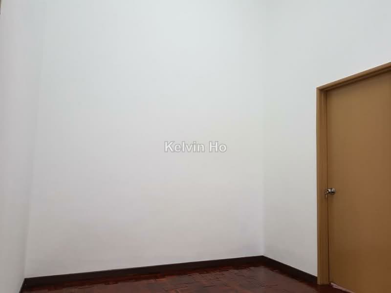 Rumah Teres 2 Tingkat untuk Dijual di Taman Puncak Jalil (Seri Kembangan) - Kelvin Ho - PropertyGuru.com.my