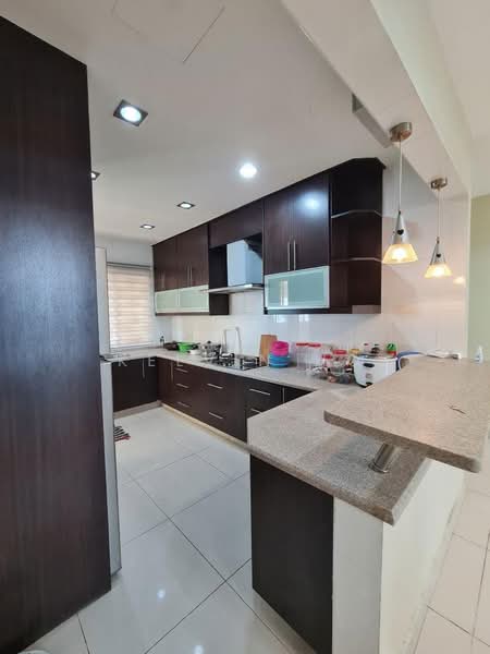 Kondominium untuk Dijual di East Lake Residence - Kelvin Ho - PropertyGuru.com.my