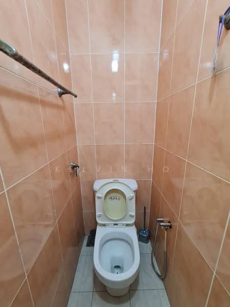 Kondominium untuk Dijual di East Lake Residence - Kelvin Ho - PropertyGuru.com.my