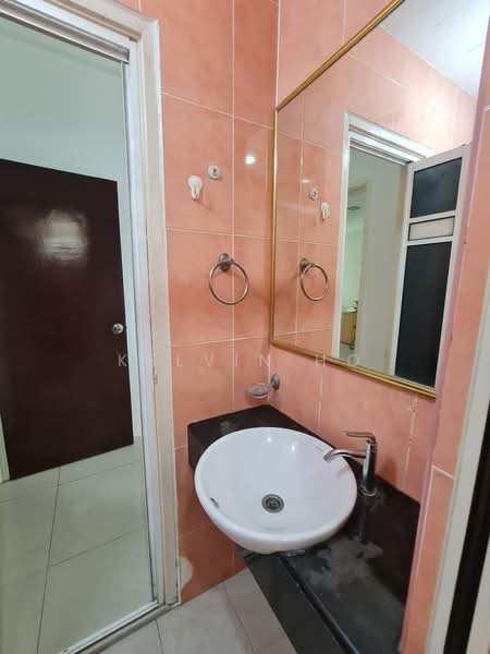 Kondominium untuk Dijual di East Lake Residence - Kelvin Ho - PropertyGuru.com.my