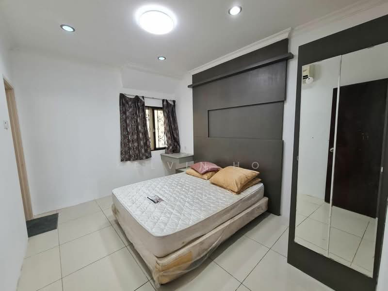 Kondominium untuk Dijual di East Lake Residence - Kelvin Ho - PropertyGuru.com.my
