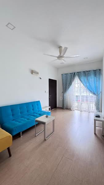 Townhouse for Sale in Taman Tropika (Bangi) - Farah Dina - Living Room - PropertyGuru.com.my