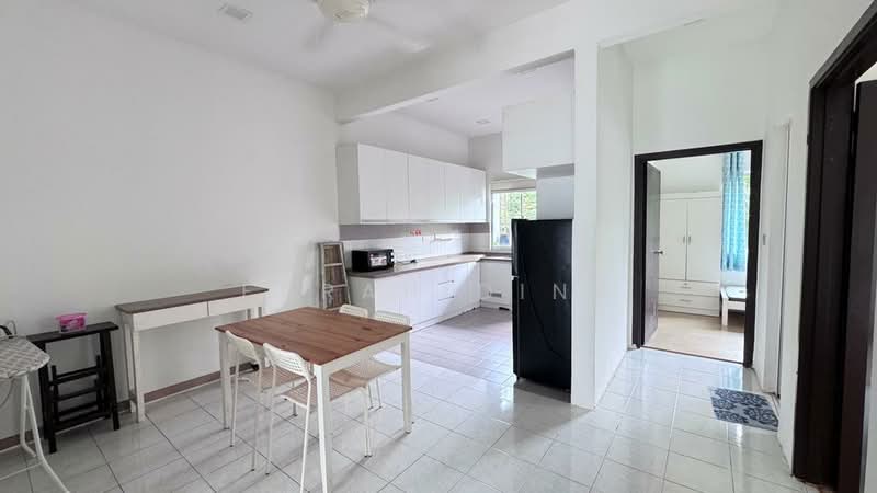 Townhouse for Sale in Taman Tropika (Bangi) - Farah Dina - Kitchen - PropertyGuru.com.my
