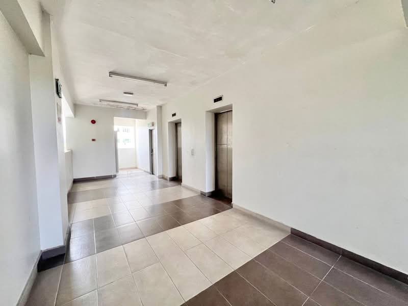Apartment for Sale at The Residence 1 @ Tiara South - Firdaus Dauz - PropertyGuru.com.my