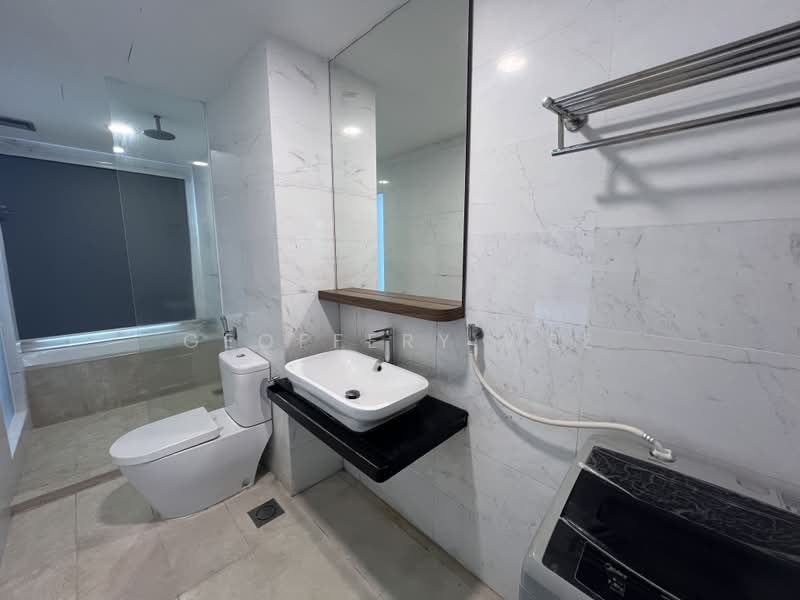Kondominium untuk Disewa di Silverscape Residences - Geoffery Wee - Bathroom - PropertyGuru.com.my