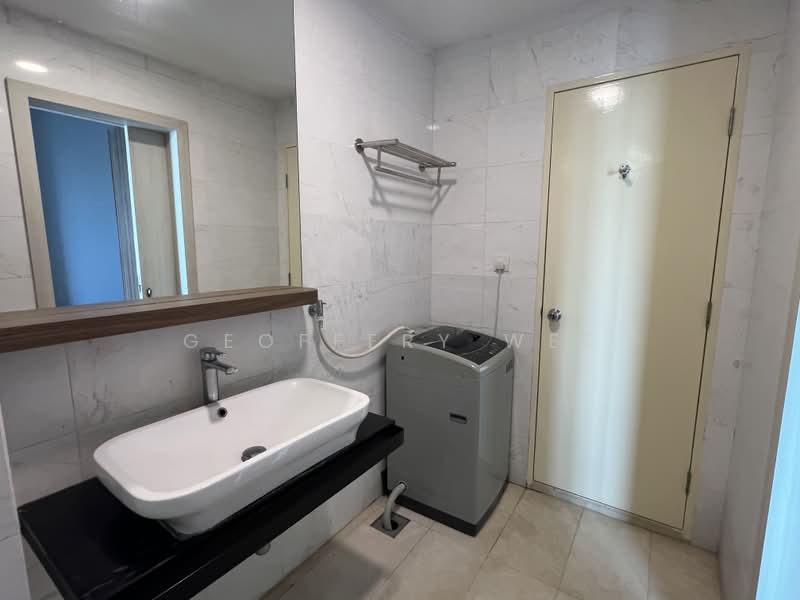 Kondominium untuk Disewa di Silverscape Residences - Geoffery Wee - Bathroom - PropertyGuru.com.my