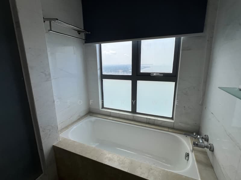Kondominium untuk Disewa di Silverscape Residences - Geoffery Wee - Bathroom - PropertyGuru.com.my