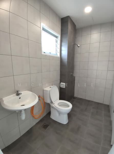 2-storey Terraced House for Sale in Bandar Rimbayu (Telok Panglima Garang) - Michelle Lee - Bathroom - PropertyGuru.com.my