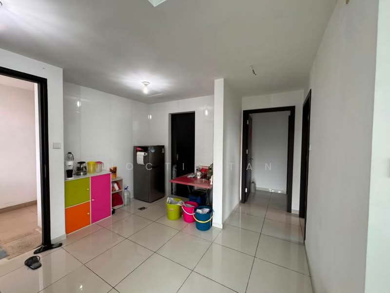 Servis Apartment untuk Dijual di Wave @ Marina Cove - Noctis Tan - Kitchen - PropertyGuru.com.my