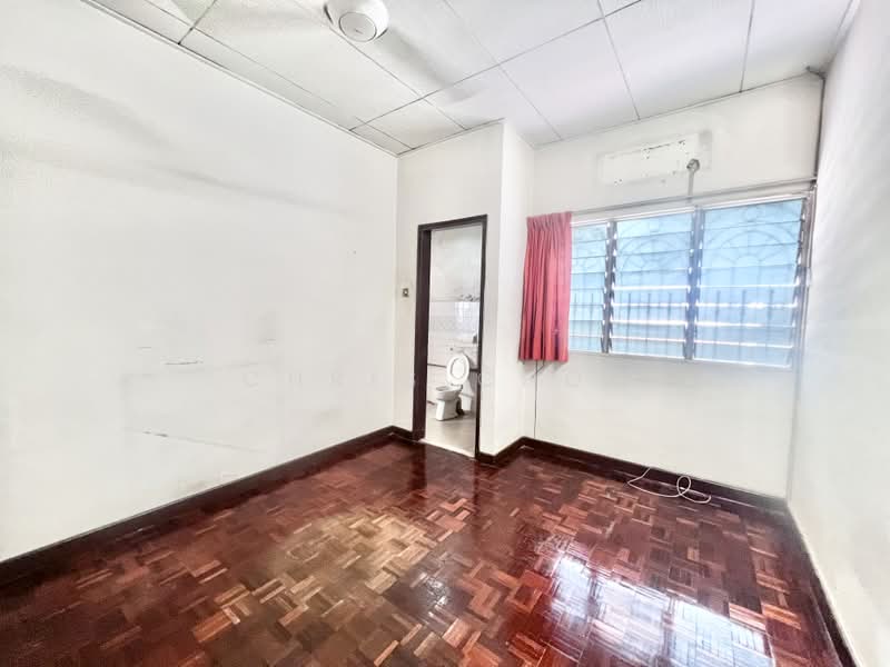 2-storey Terraced House for Sale in SS 21, Damansara Utama (Petaling Jaya) - Chris Choe - PropertyGuru.com.my