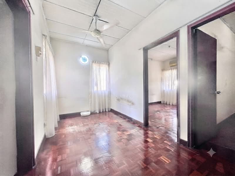 2-storey Terraced House for Sale in SS 21, Damansara Utama (Petaling Jaya) - Chris Choe - PropertyGuru.com.my