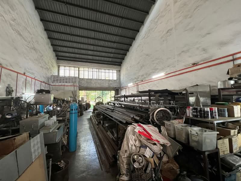 Kilang untuk Dijual di Taman Desa Cemerlang (Ulu Tiram) - Nathan Chan - PropertyGuru.com.my