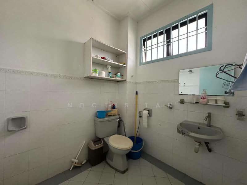Rumah Teres 2 Tingkat untuk Dijual di Bandar Baru Permas Jaya (Permas Jaya) - Noctis Tan - Bathroom - PropertyGuru.com.my