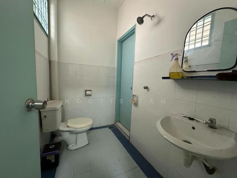 Rumah Teres 2 Tingkat untuk Dijual di Bandar Baru Permas Jaya (Permas Jaya) - Noctis Tan - Bathroom - PropertyGuru.com.my