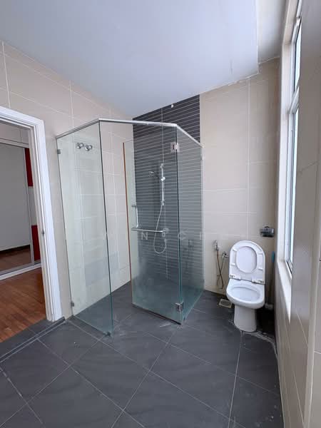 Rumah Berkembar untuk Disewa di Setia Eco Park (Setia Alam) - Elwin Chok - Bathroom - PropertyGuru.com.my