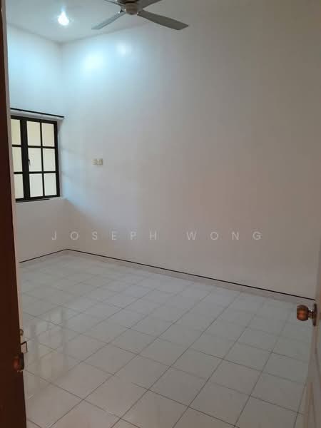 1-storey Terraced House for Sale in Bandar Lahat Baru (Lahat) - Joseph Wong - PropertyGuru.com.my