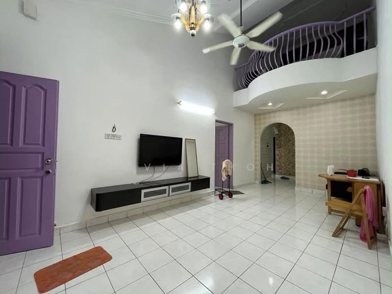 Rumah Teres 1.5 Tingkat untuk Disewa di Taman Perling (Perling) - Jovia Thoh - Living Room - PropertyGuru.com.my