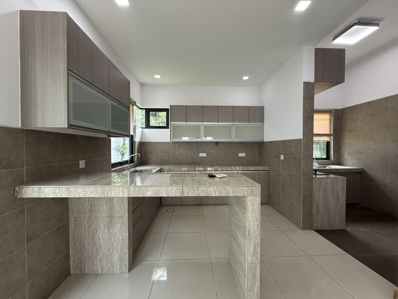 Link Bungalow for Sale in KL City Centre (Kuala Lumpur) - CY Low - Kitchen - PropertyGuru.com.my