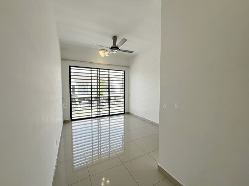 2-storey Terraced House for Rent in Telok Panglima Garang (Selangor) - Charlie Gan - Living Room - PropertyGuru.com.my