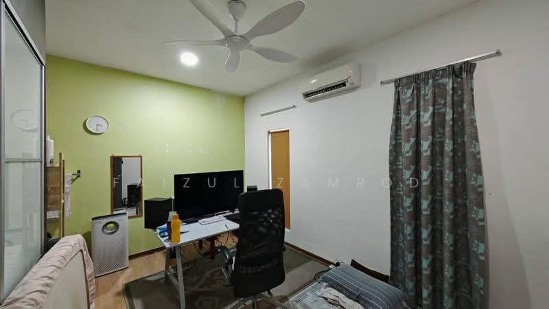 Bungalow for Sale in Kajang (Selangor) - Faizul Zamrod - Bedroom - PropertyGuru.com.my