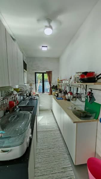 Bungalow for Sale in Kajang (Selangor) - Faizul Zamrod - Kitchen - PropertyGuru.com.my