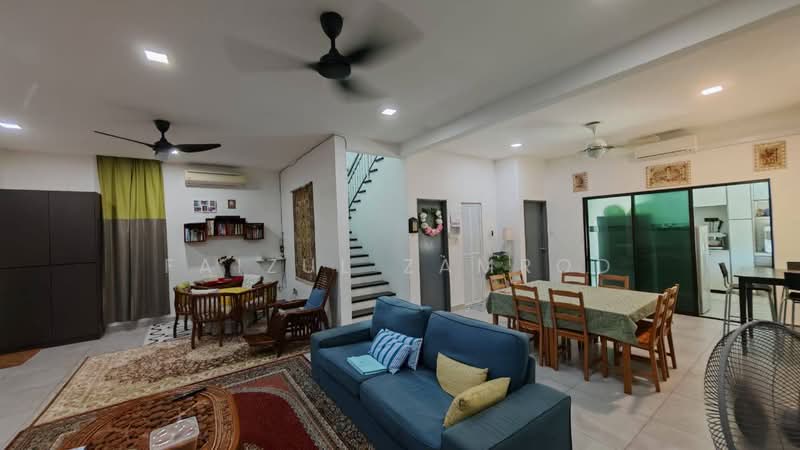 Bungalow for Sale in Kajang (Selangor) - Faizul Zamrod - Living Room - PropertyGuru.com.my