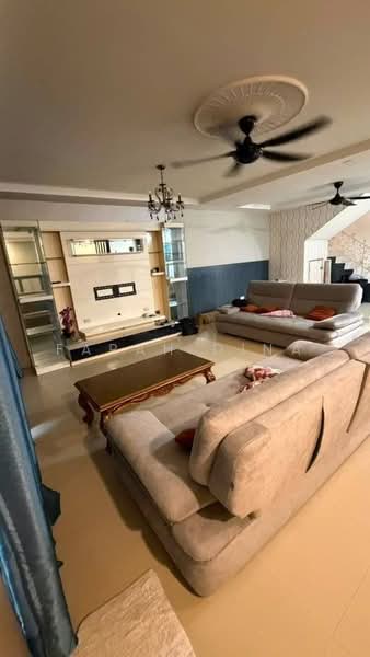 2-storey Terraced House for Sale in Bandar Nusaputra (Puchong) - Farah Dina - Living Room - PropertyGuru.com.my