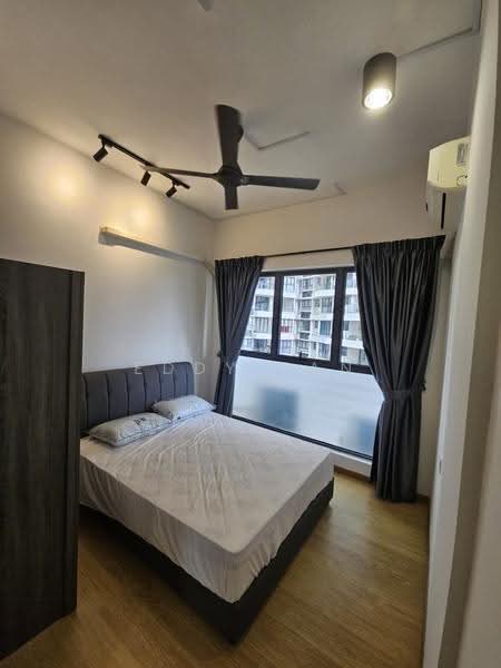 Kediaman Servis untuk Dijual di Twin Tower Residence - Eddy Tan - Bedroom - PropertyGuru.com.my