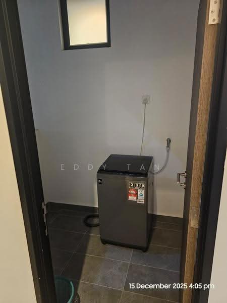 Kediaman Servis untuk Dijual di Twin Tower Residence - Eddy Tan - Interior - PropertyGuru.com.my