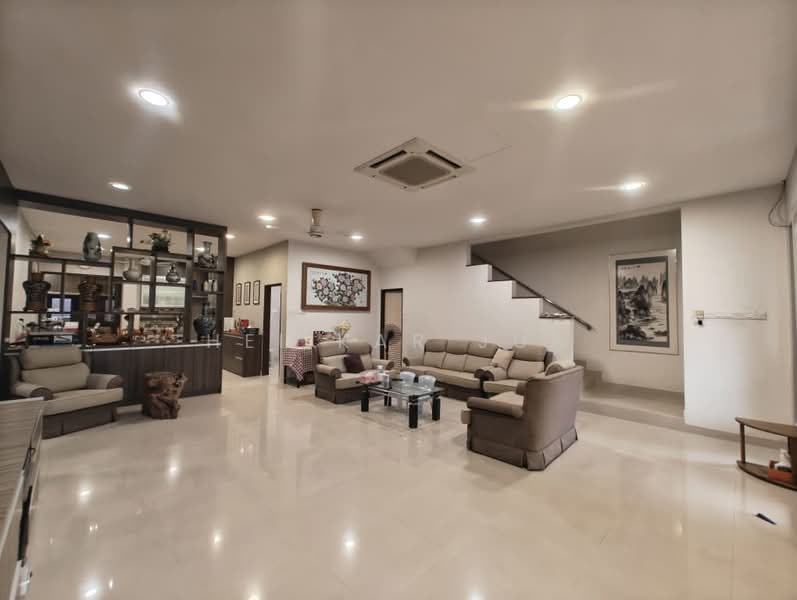 Semi-Detached House for Sale in Bandar Sungai Long (Selangor) - Hei Kar Jun - Living Room - PropertyGuru.com.my