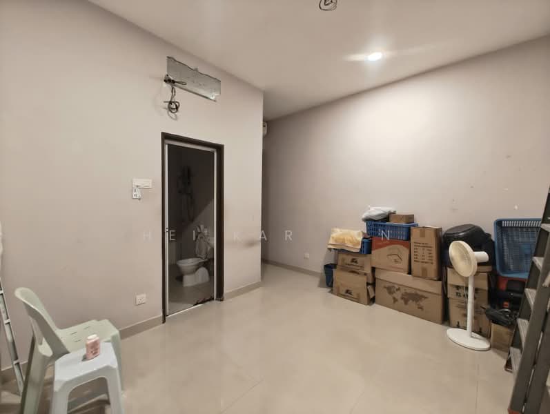 Semi-Detached House for Sale in Bandar Sungai Long (Selangor) - Hei Kar Jun - Bathroom - PropertyGuru.com.my