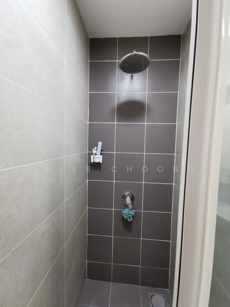 Kondominium untuk Disewa di Lakeville Residence - Caleb Choong - Bathroom - PropertyGuru.com.my
