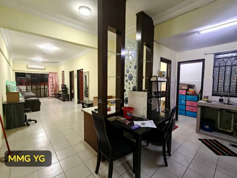 Apartment for Rent at Vista Bayu - Stephanie Quek - Living Room - PropertyGuru.com.my