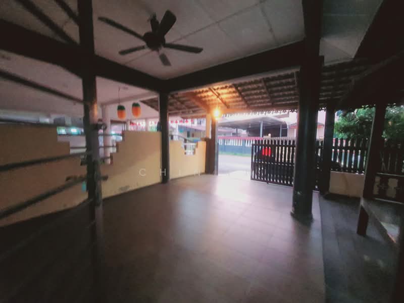 2-storey Terraced House for Sale in Taman Angkasa Nuri (Durian Tunggal) - CHIN FN - Exterior - PropertyGuru.com.my