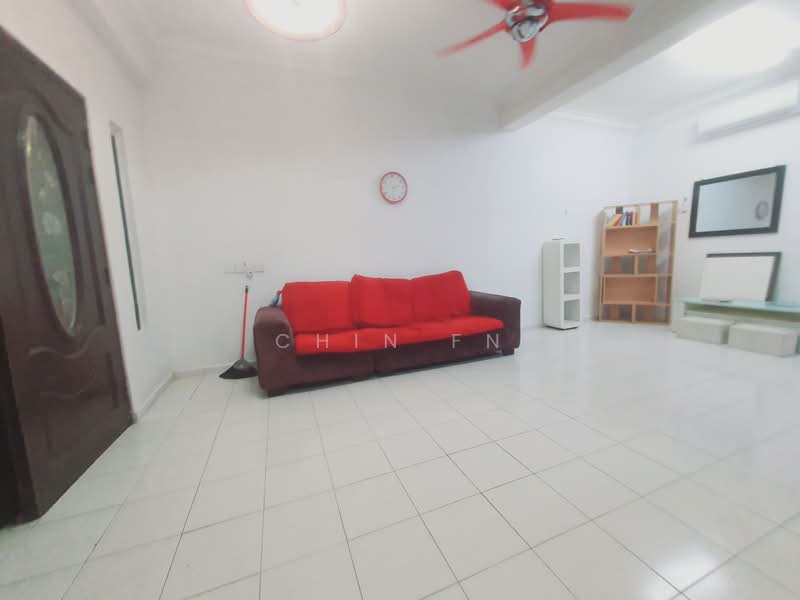 2-storey Terraced House for Sale in Taman Angkasa Nuri (Durian Tunggal) - CHIN FN - Living Room - PropertyGuru.com.my