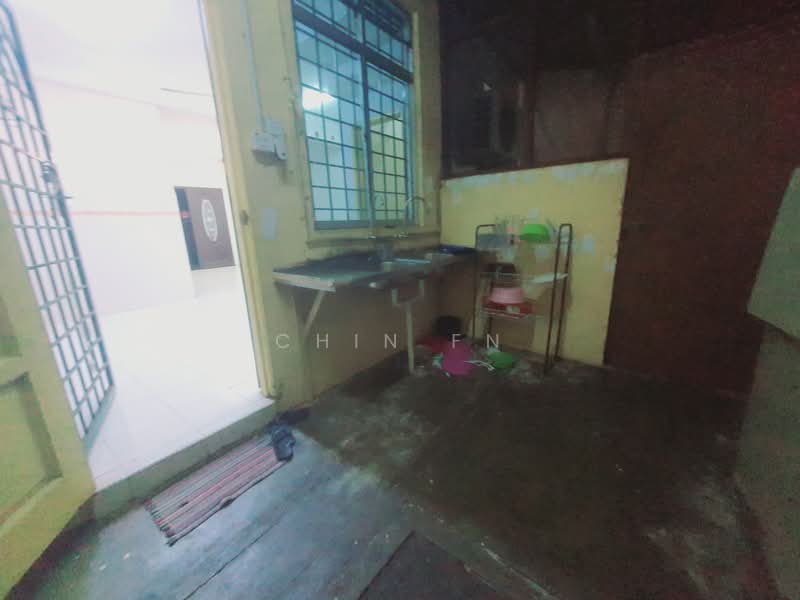 2-storey Terraced House for Sale in Taman Angkasa Nuri (Durian Tunggal) - CHIN FN - Kitchen - PropertyGuru.com.my