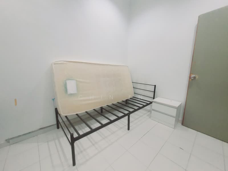 2-storey Terraced House for Sale in Taman Angkasa Nuri (Durian Tunggal) - CHIN FN - Bedroom - PropertyGuru.com.my