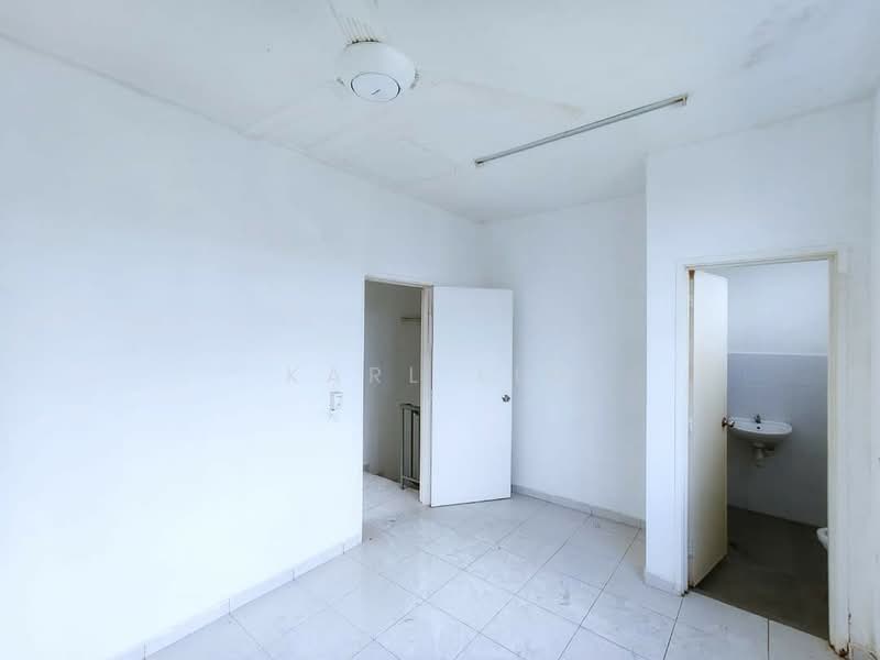 2-storey Terraced House for Sale in Setia Eco Gardens (Gelang Patah) - Karl Lim - Interior - PropertyGuru.com.my
