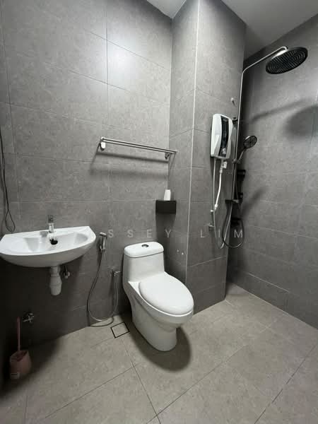 Condominium for Rent at Verando Residence - Cassey Lim - Bathroom - PropertyGuru.com.my