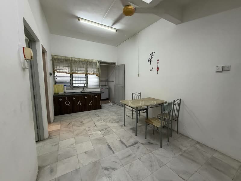 2-storey Terraced House for Sale in Taman Song Choon (Ipoh) - Qazin Khoo - Kitchen - PropertyGuru.com.my